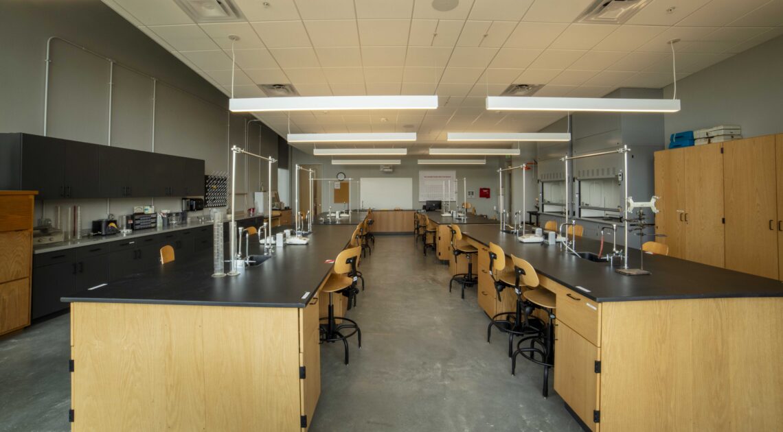 Donnelly College Academic Building Excel Constructors